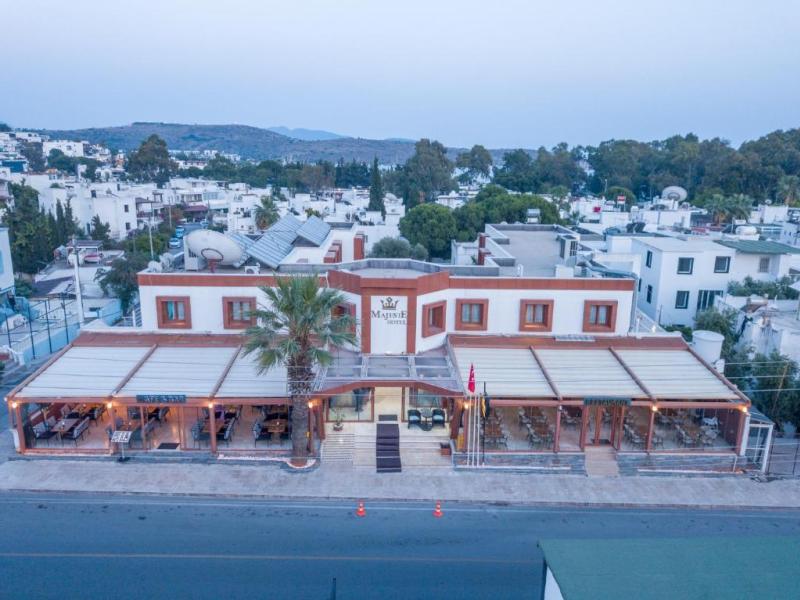 Majeste Hotel