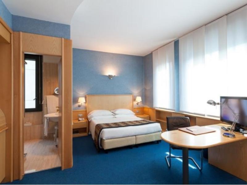 Best Western Plus Executive Hotel and Suites