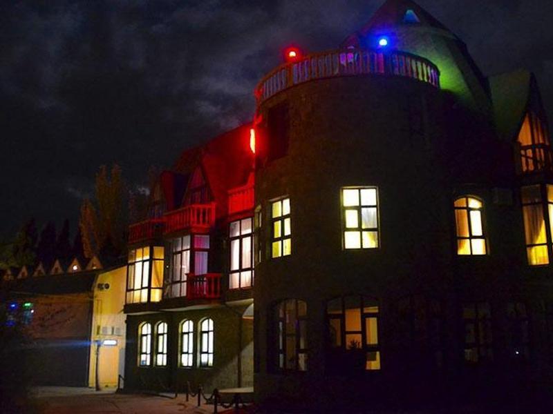 Hotel King (Кинг)