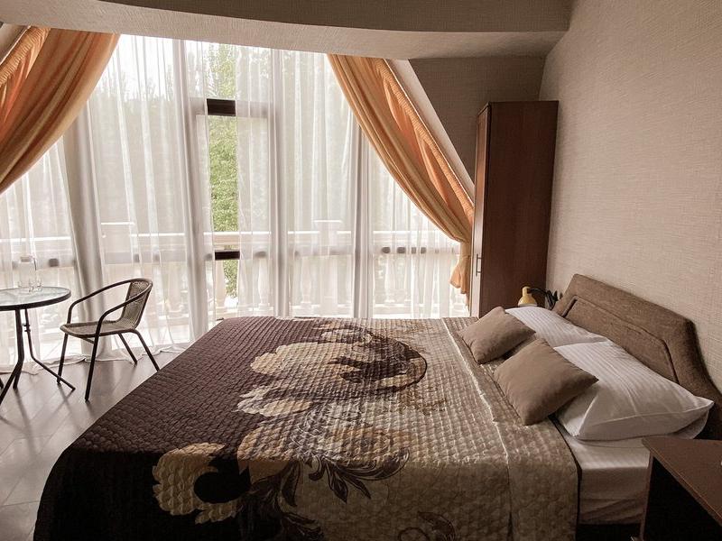 Hotel King (Кинг)