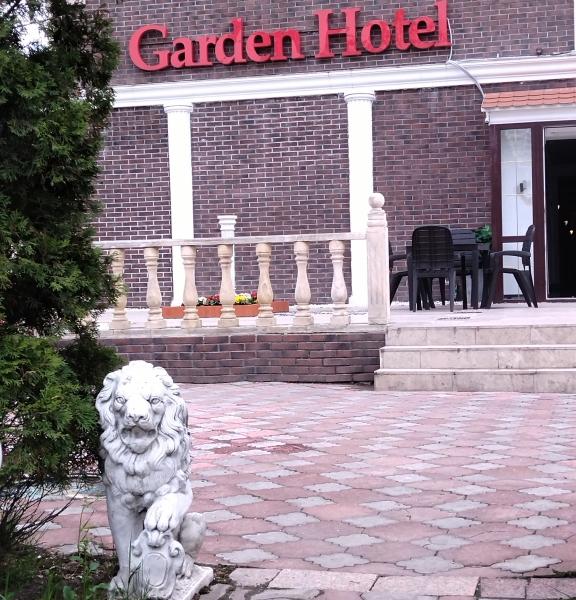 Garden Hotel