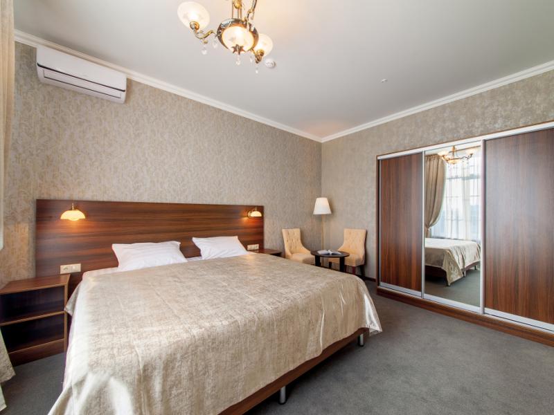 D Hotel (Д Отель)