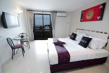 Natural Beach Hotel Pattaya