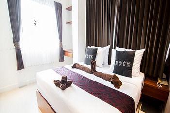 Natural Beach Hotel Pattaya