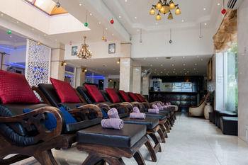 Natural Beach Hotel Pattaya