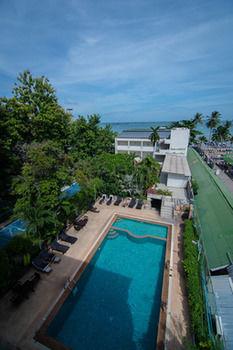 Natural Beach Hotel Pattaya