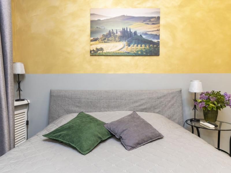 Goldie Home