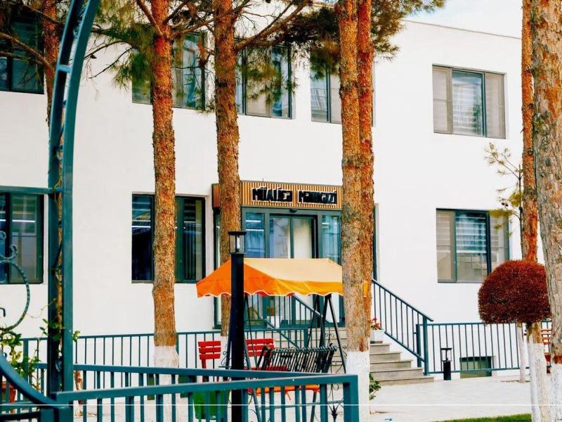 Karvan Hotel Naftalan