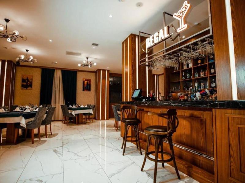 Regal Inn Badamdar Hotel