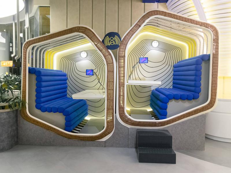 YELLO KUTA BEACHWALK BALI