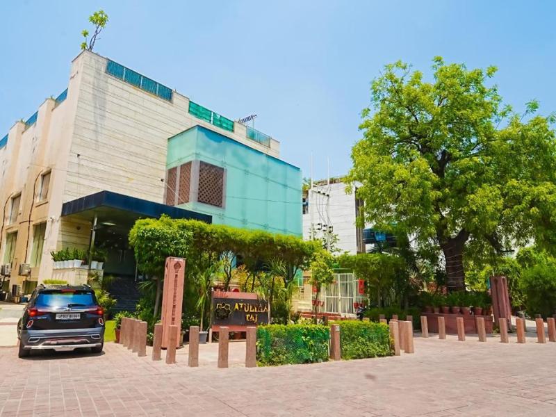 Hotel Atulyaa Taj
