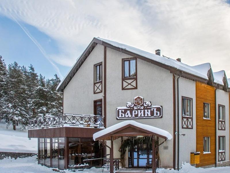 Баринъ