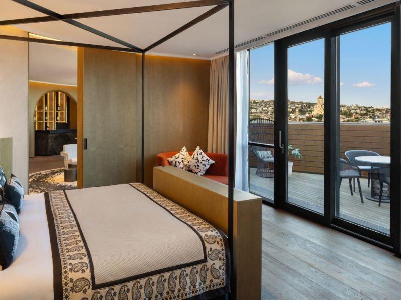 Paragraph Freedom Square, A Luxury Collection Hotel