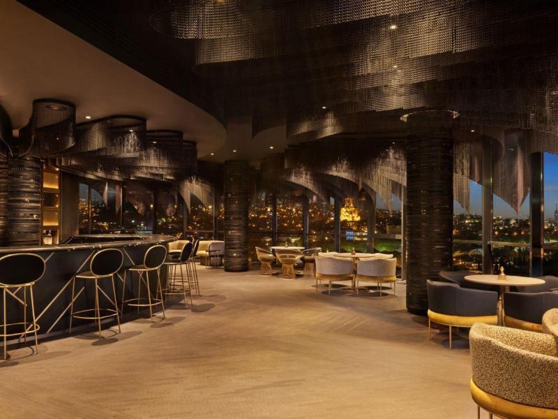 Paragraph Freedom Square, A Luxury Collection Hotel
