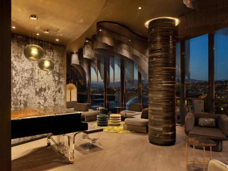 Paragraph Freedom Square, A Luxury Collection Hotel
