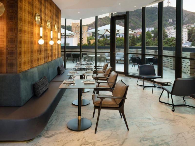 Paragraph Freedom Square, A Luxury Collection Hotel