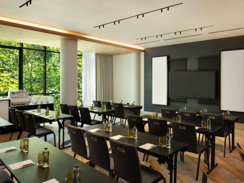 Paragraph Freedom Square, A Luxury Collection Hotel