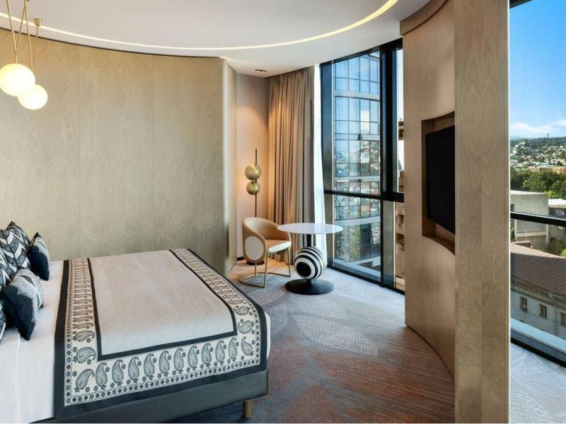 Paragraph Freedom Square, A Luxury Collection Hotel