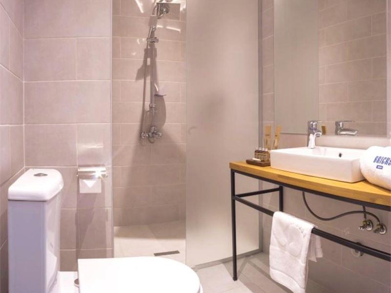 Bricks Hotel Tbilisi (Wine Rise)