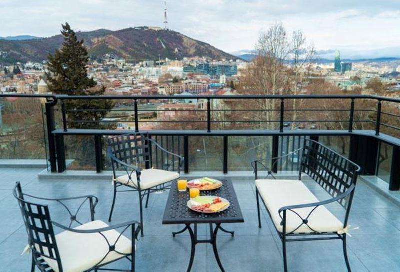Bricks Hotel Tbilisi (Wine Rise)