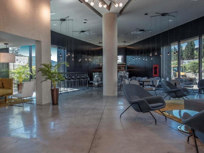 Golden Tulip Design Tbilisi Hotel