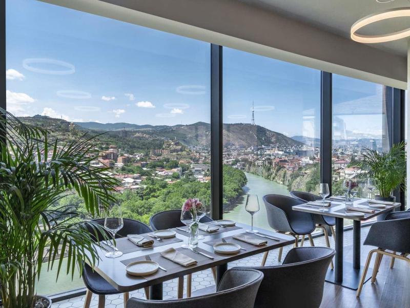 Golden Tulip Design Tbilisi Hotel