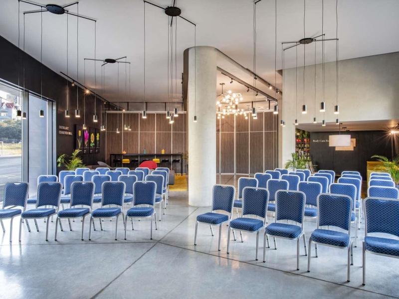 Golden Tulip Design Tbilisi Hotel