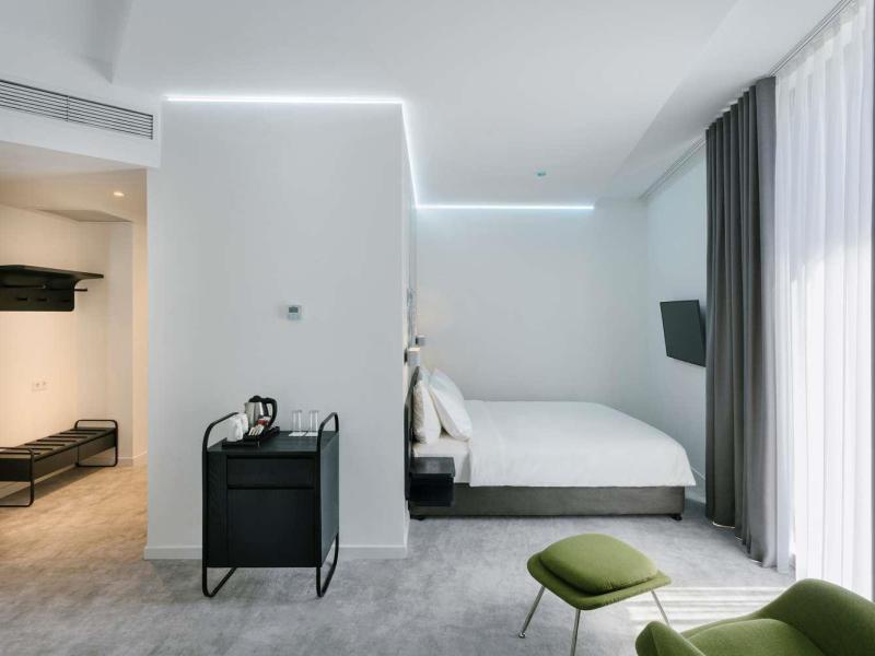 Golden Tulip Design Tbilisi Hotel