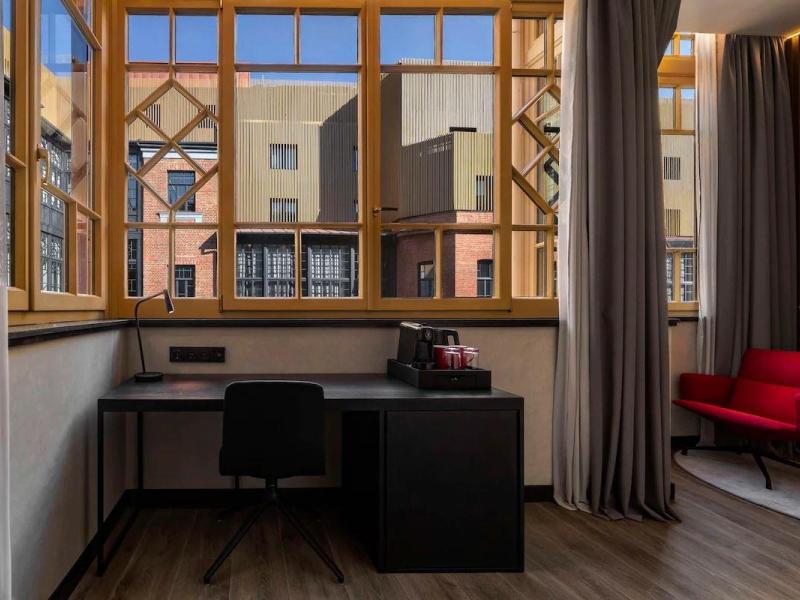 Radisson RED Tbilisi