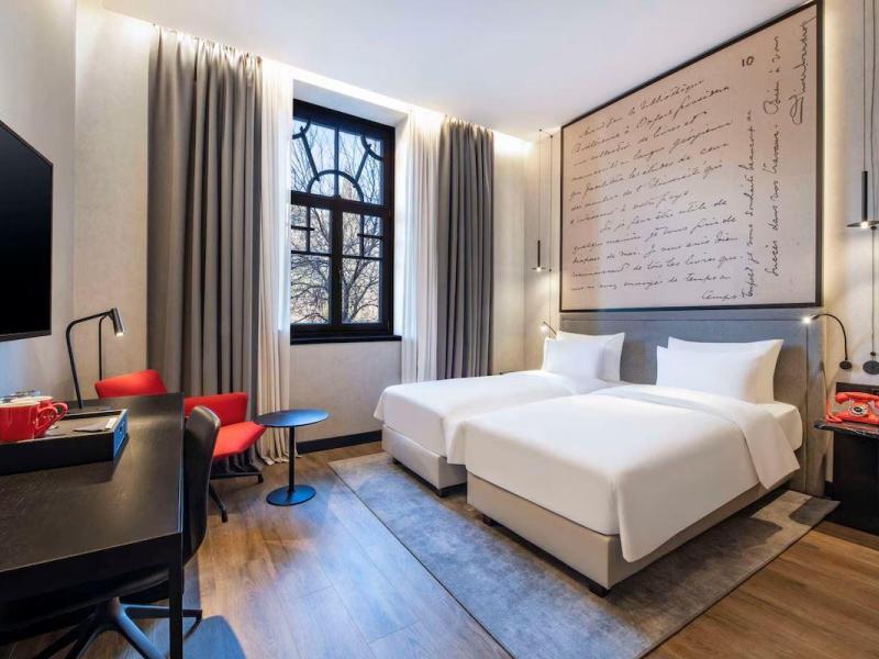 Radisson RED Tbilisi