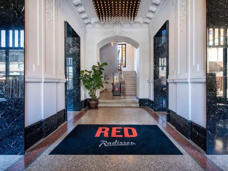 Radisson RED Tbilisi