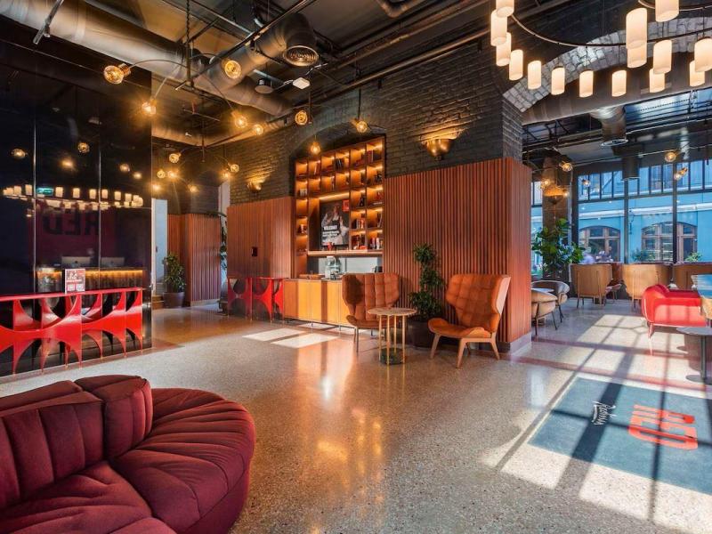Radisson RED Tbilisi