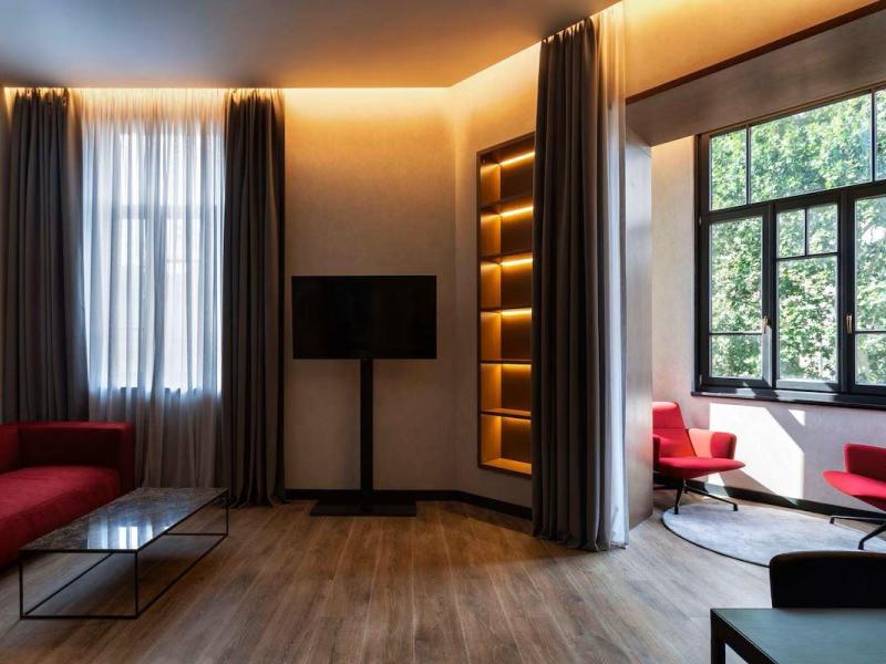 Radisson RED Tbilisi
