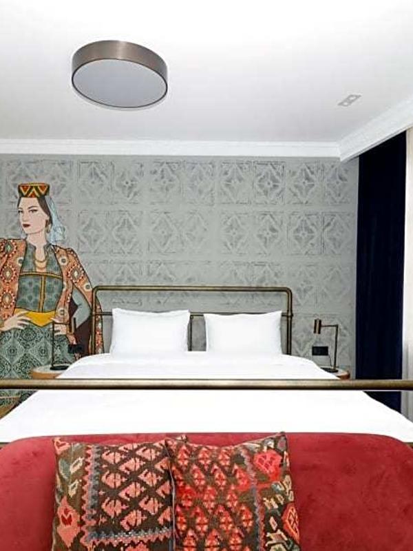 The Blue Fox Hotel
