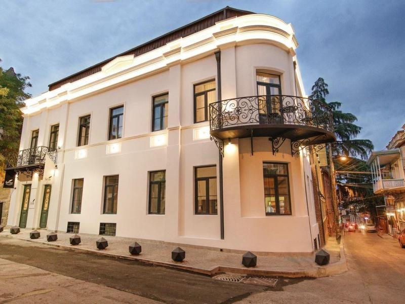 Strofi Boutique Hotel