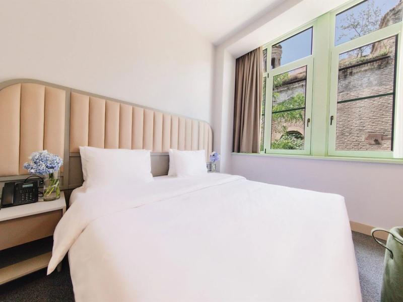 Strofi Boutique Hotel