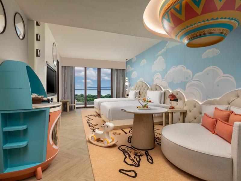 Hualuxe Sanya Yalong Bay Resort, an IHG Hotel