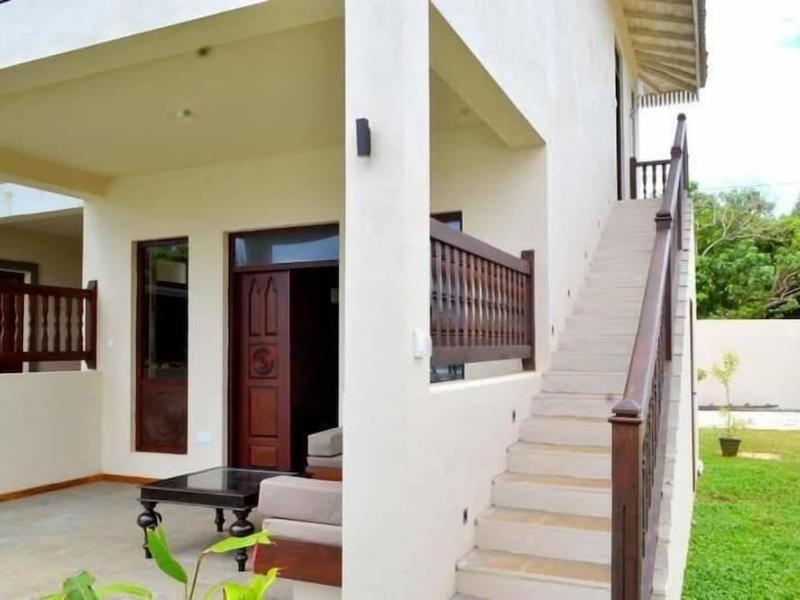 Guru Beach Resort