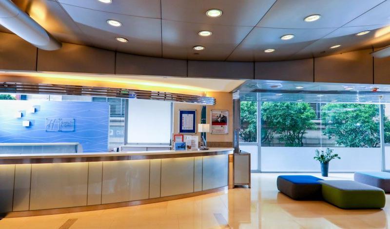 Holiday Inn Express Causeway Bay