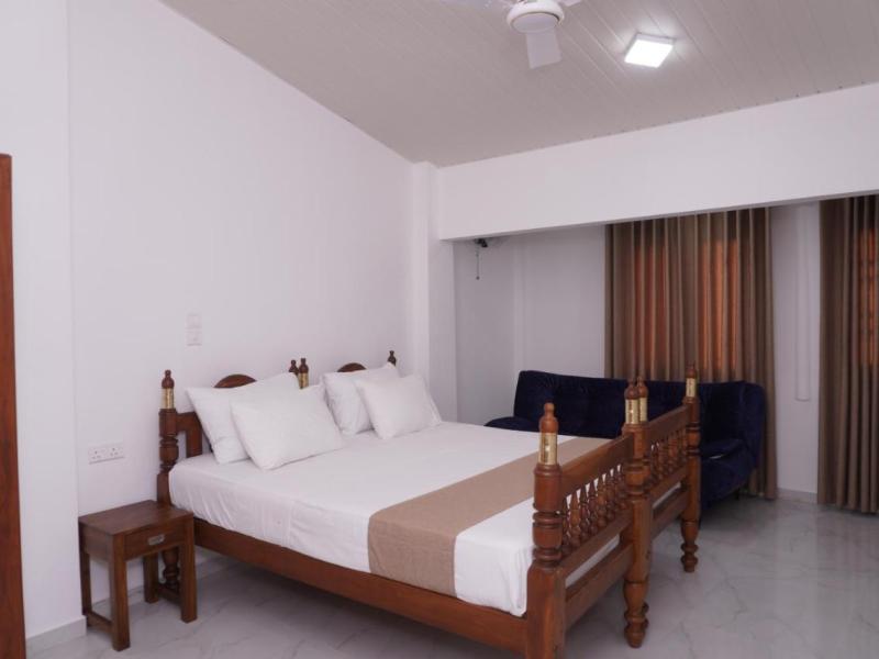 Surf Una Beach Hotel