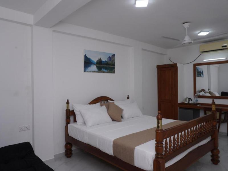 Surf Una Beach Hotel