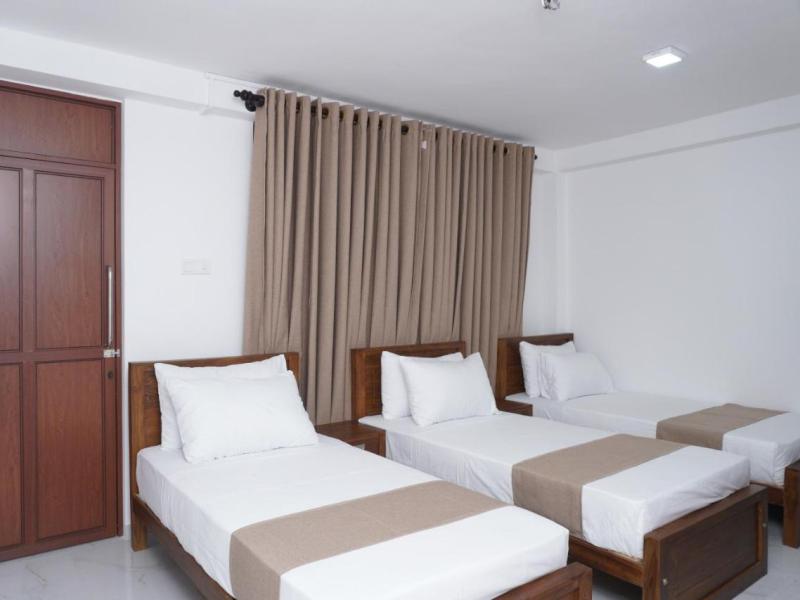 Surf Una Beach Hotel