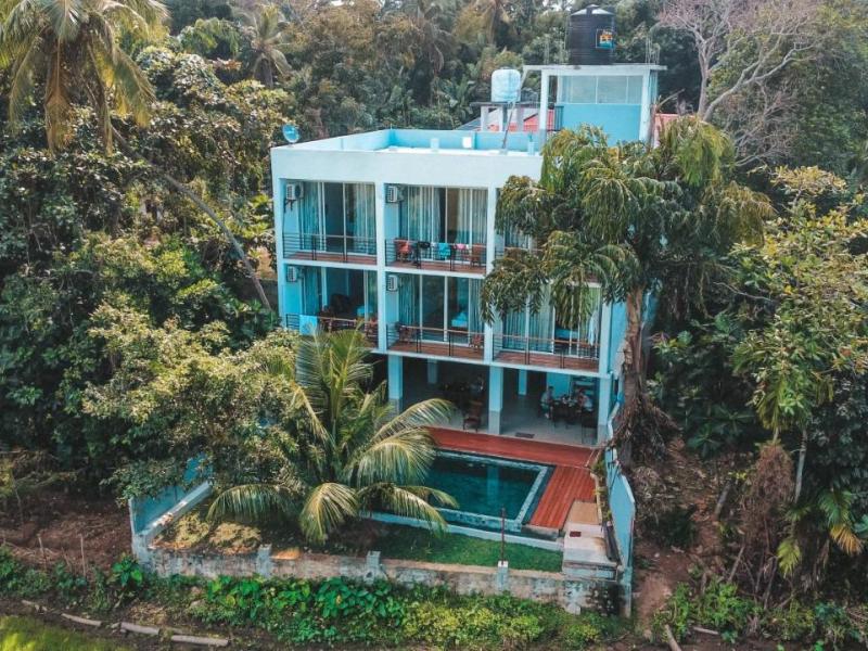 Green Edge Villa