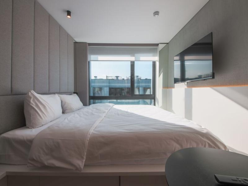 Valo Network (5 korpus)