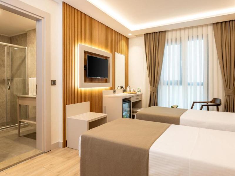 Carina Gold Hotel