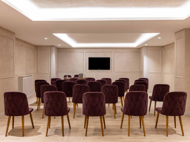Carina Gold Hotel