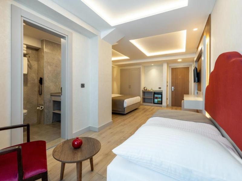 Carina Gold Hotel