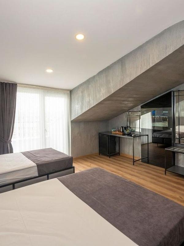 Continental Airport Hotel