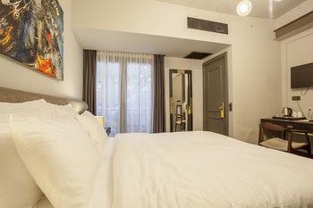 Nabu Hotel