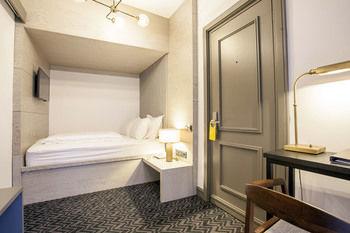 Nabu Hotel